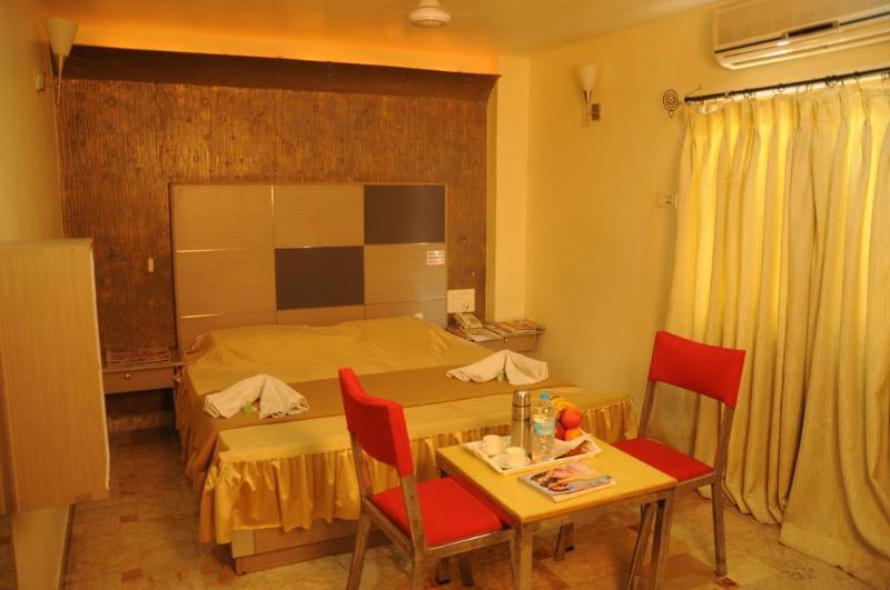 Hotel Tanisha Hyderabad Exterior foto